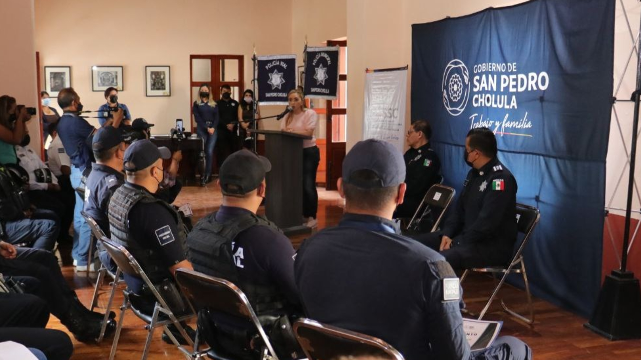 Ayuntamiento de San Pedro Cholula reconoció a elementos de la SSC