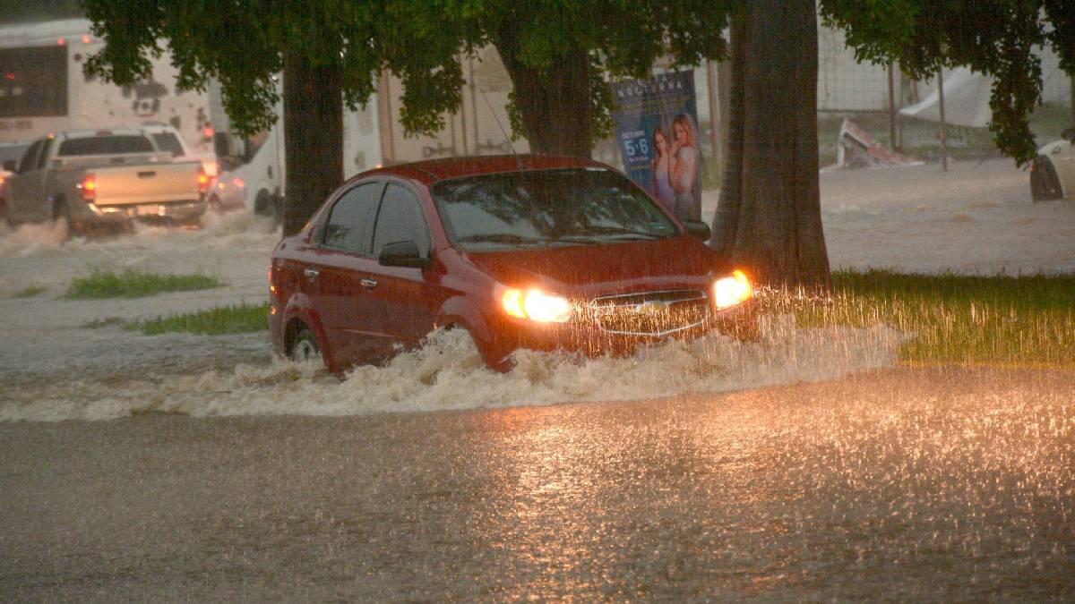 Suspenden clases en Guerrero, Oaxaca y Sinaloa por tormenta tropical “Kay”; se esperan lluvias muy fuertes