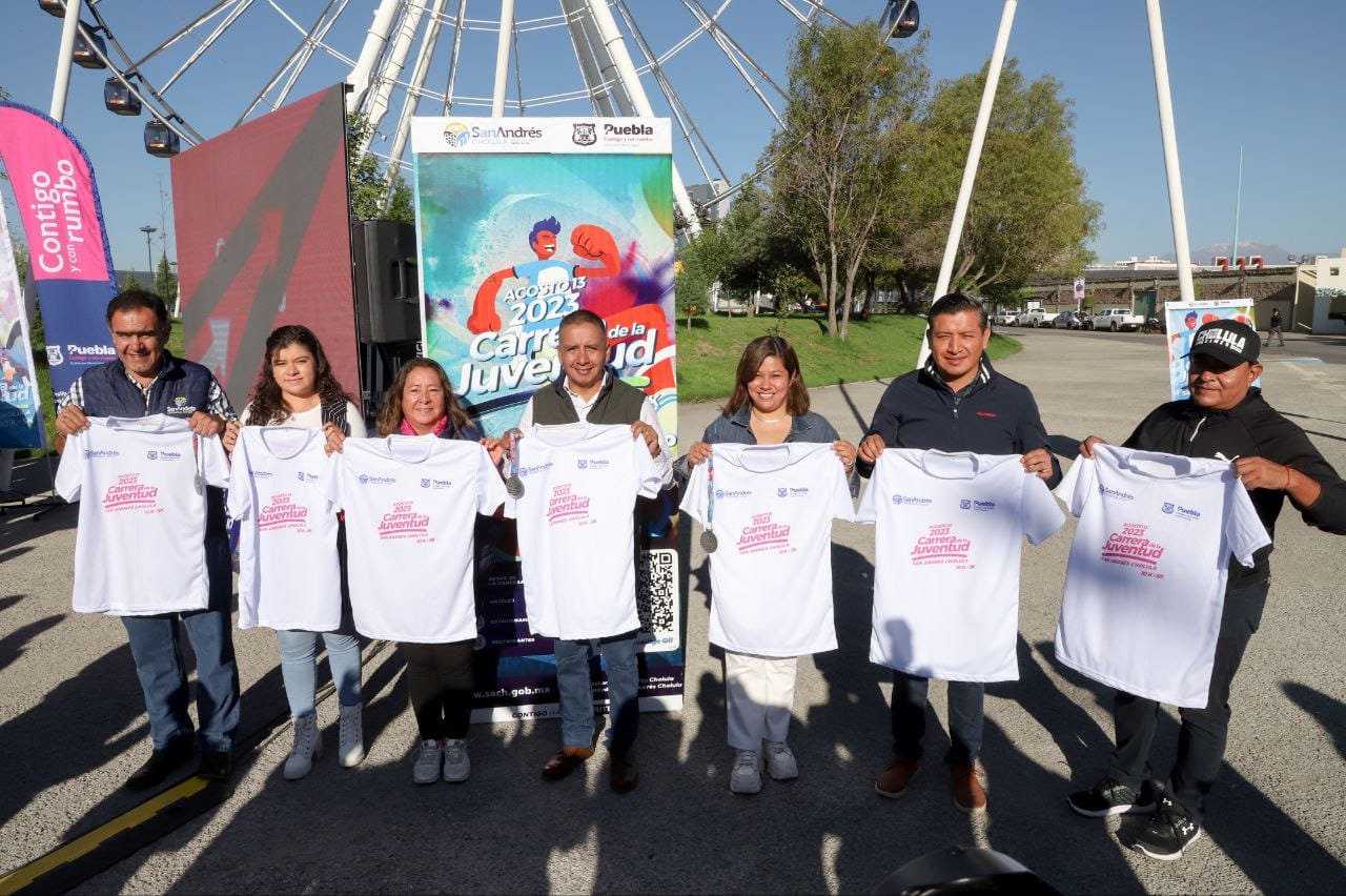 San Andrés Cholula sede de la segunda Carrera de la Juventud, presenta playera y medalla de la justa deportiva
