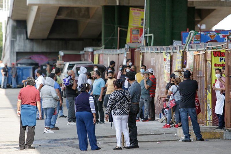 Comerciantes se niegan regresar al Mercado Amalucan