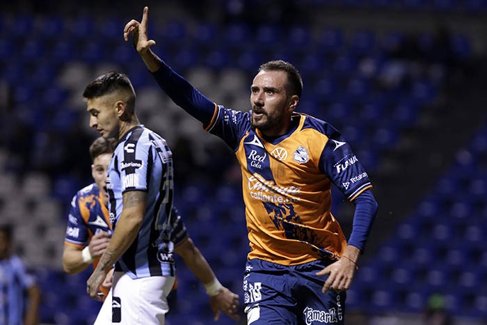 El Puebla se sacude la mala racha y le gana al Querétaro 