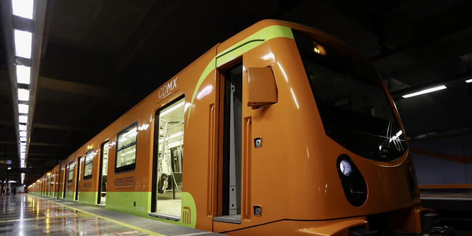 Capitalinos celebran reapertura de la Línea 12 del metro pero temen abordar