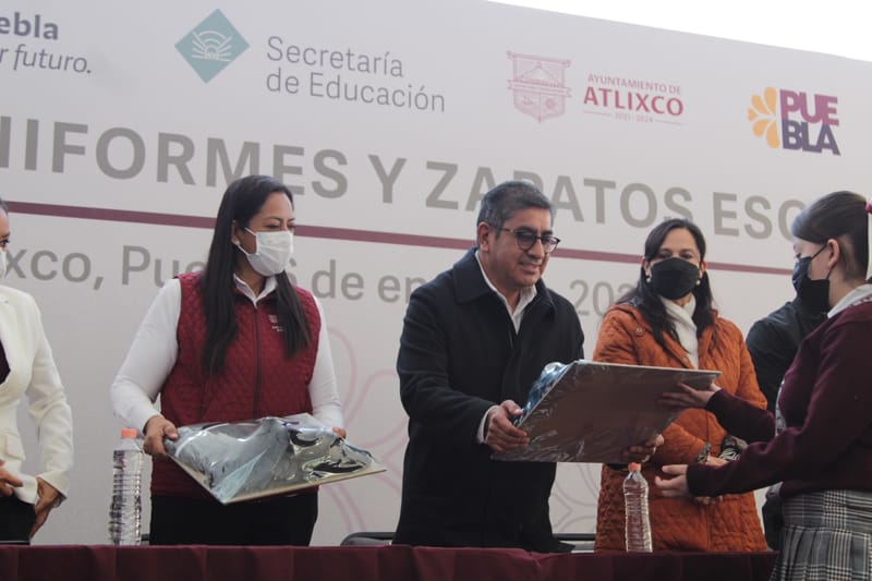Ayuntamiento de Atlixco y gobierno del estado de Puebla suman esfuerzos por la educación