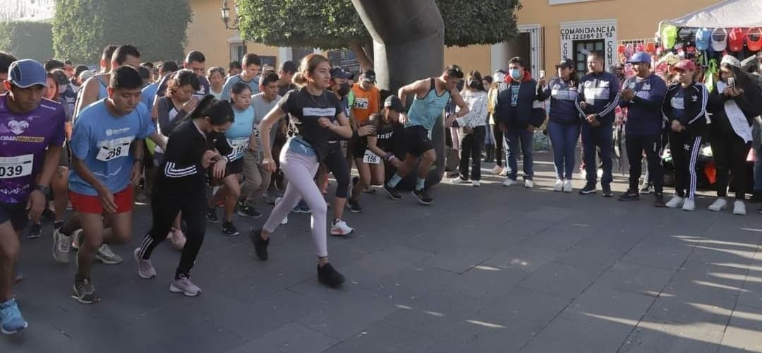 Tlaxcalancingo escenario de la “Carrera de Nuevo Año 2023”