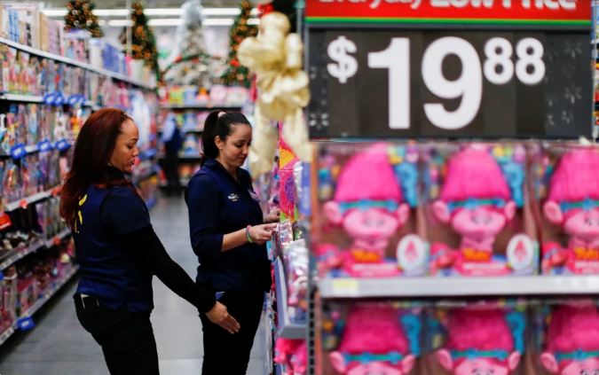 Walmart despidió a una empleada por compartir este “secreto” de la compañía en redes sociales (Vídeo)