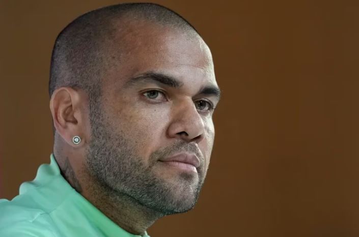 "Me jaló hacia un baño": La aterradora declaración de la mujer que denunció a Dani Alves por violación