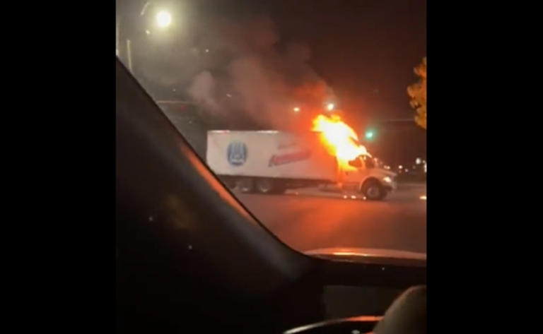 Otro “culiacanazo”: Se reportan bloqueos y enfrentamiento entre grupos criminales y ejercito (Vídeos)