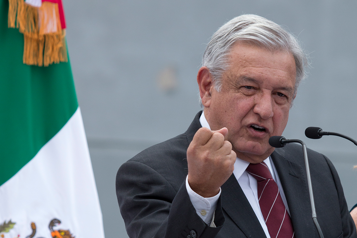 Reviven en redes tuit de AMLO donde critica detención de “El Chapo” en 2014: 'le sirve a EPN para hacerse publicidad'