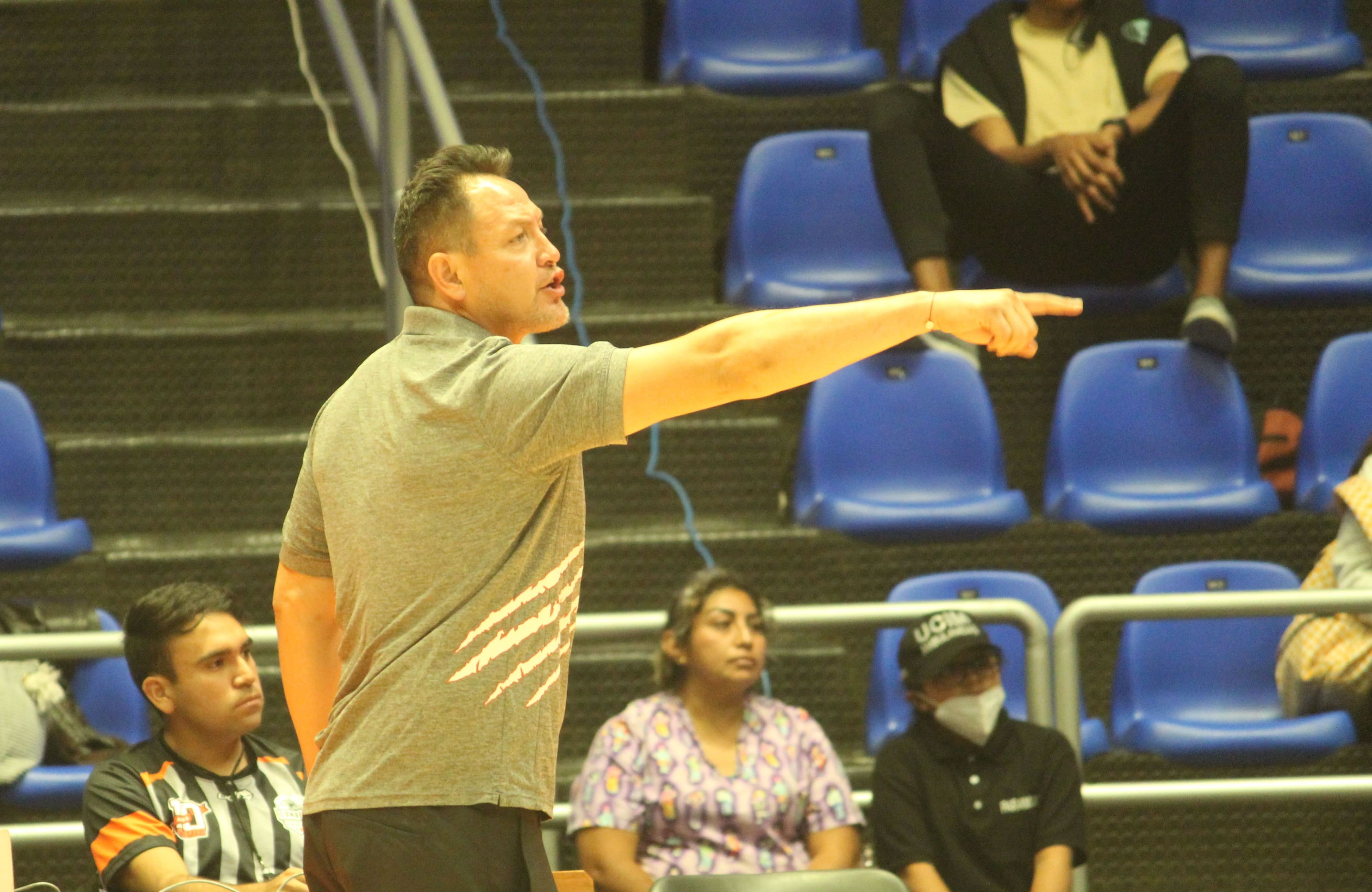 Regreso a la duela, vuelve a la actividad el equipo femenil de basquetbol de la UMAD 