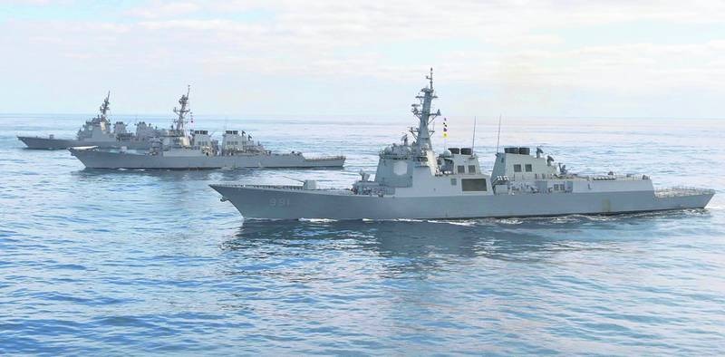 EU, Japón y Surcorea hacen ejercicios ante la amenaza de Kim