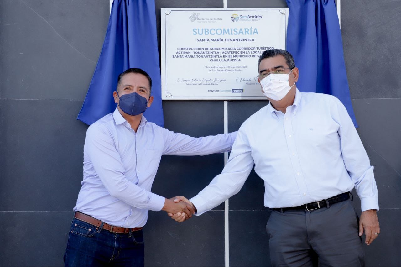 Con nueva Subcomisaría y entrega de patrullas, Mundo Tlatehui fortalece la seguridad en San Andrés Cholula