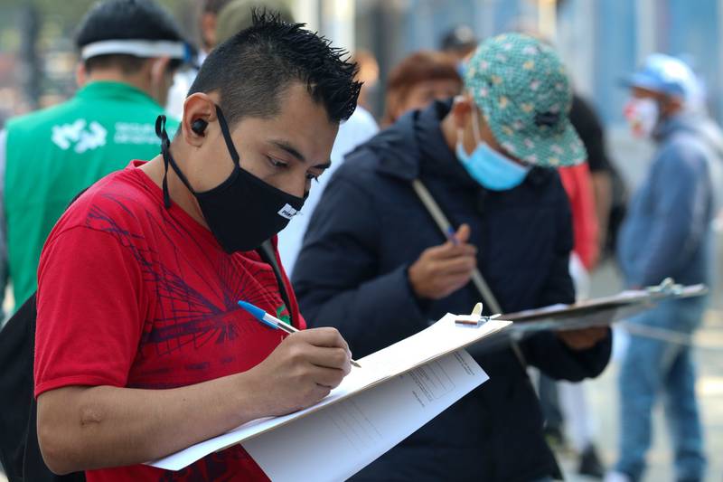 ¡Hay chamba! SEP ofrece empleo con sueldo de 77 mil pesos al mes