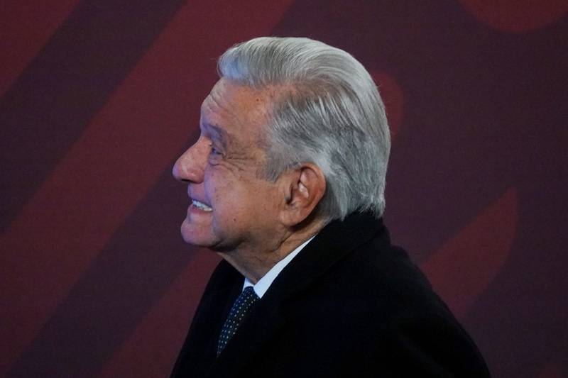 Se debe demostrar si Calderón era beneficiario de negocios de García Luna: AMLO