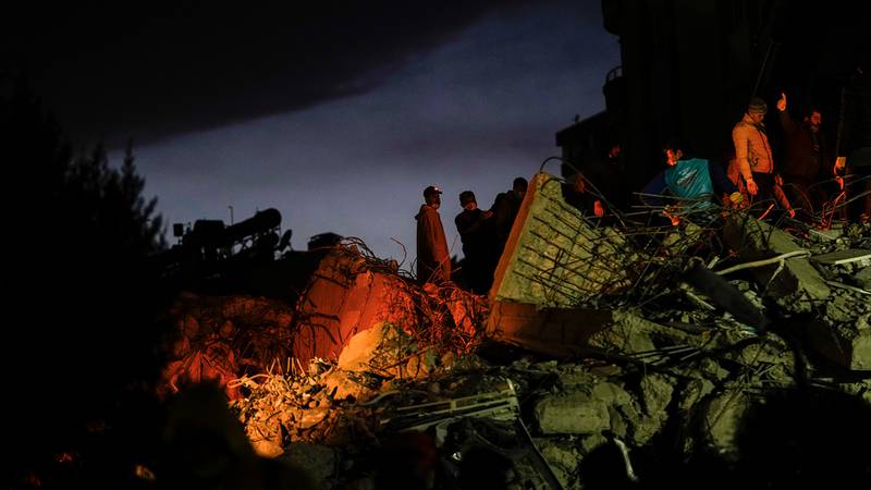 Terremoto en Turquía y Siria: Más de 11 mil muertos apagan la esperanza