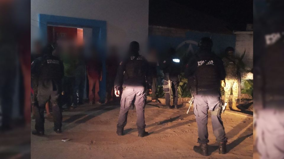Liberan a 39 personas secuestradas en anexo, hay tres detenidos