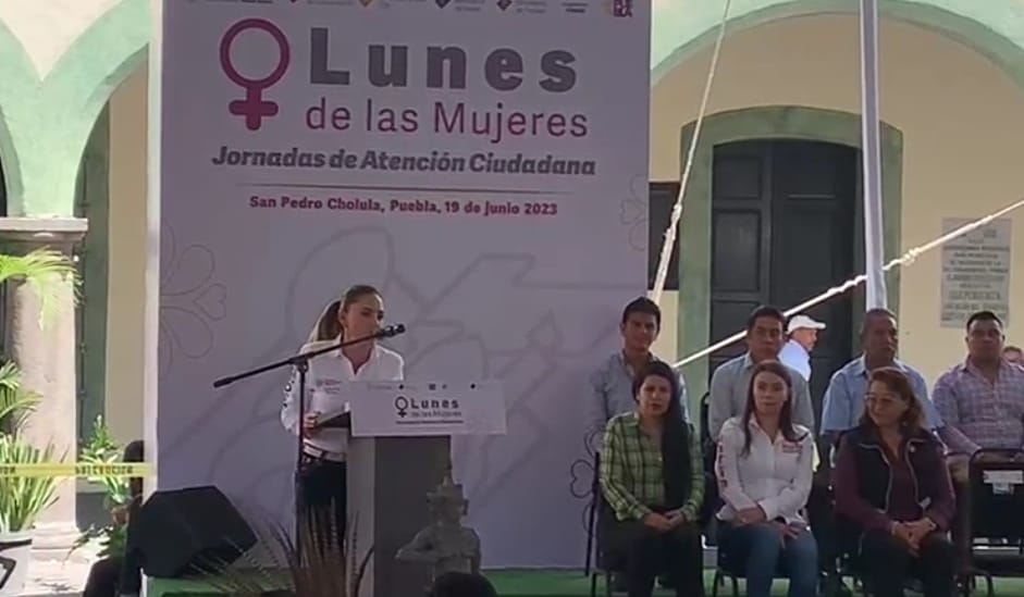 San Pedro Cholula recibe “Lunes y Viernes de las Mujeres” 
