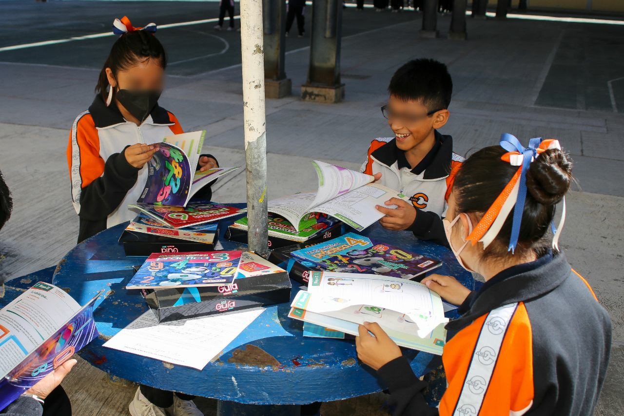 Concluye Paola Angon entregas de guías “Va por la Niñez Cholulteca”