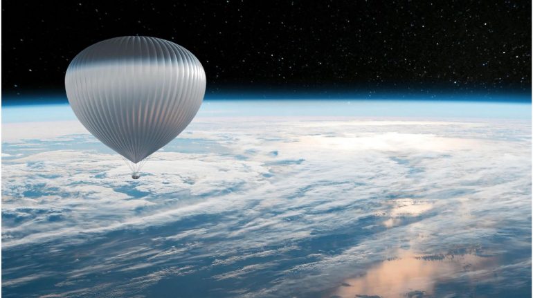 Esta empresa francesa te lleva en globo hasta el espacio para que disfrutes de una elegante cena