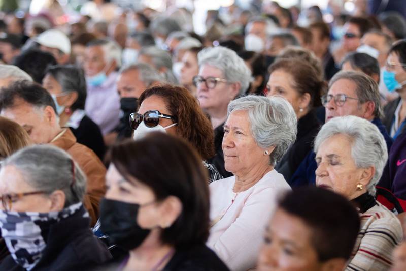 ¿Qué es la ‘ventanilla VIP’ para personas adultas mayores aprobada por Diputados?