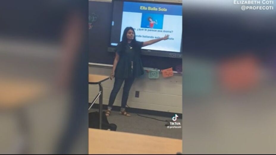 Maestra enseña español a sus alumnos con canciones de Peso Pluma