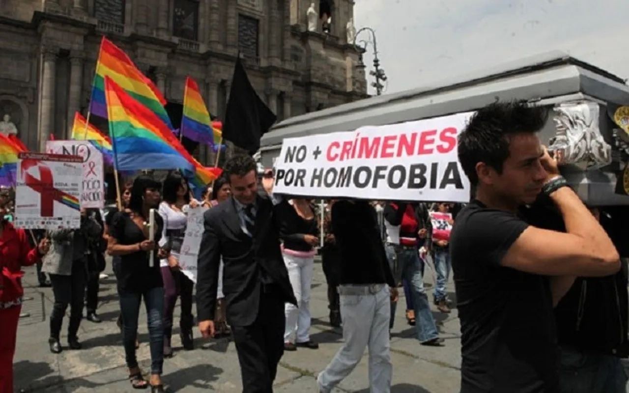 Denuncia actos de homofobia: Puebla sexto lugar en crímenes de odio 