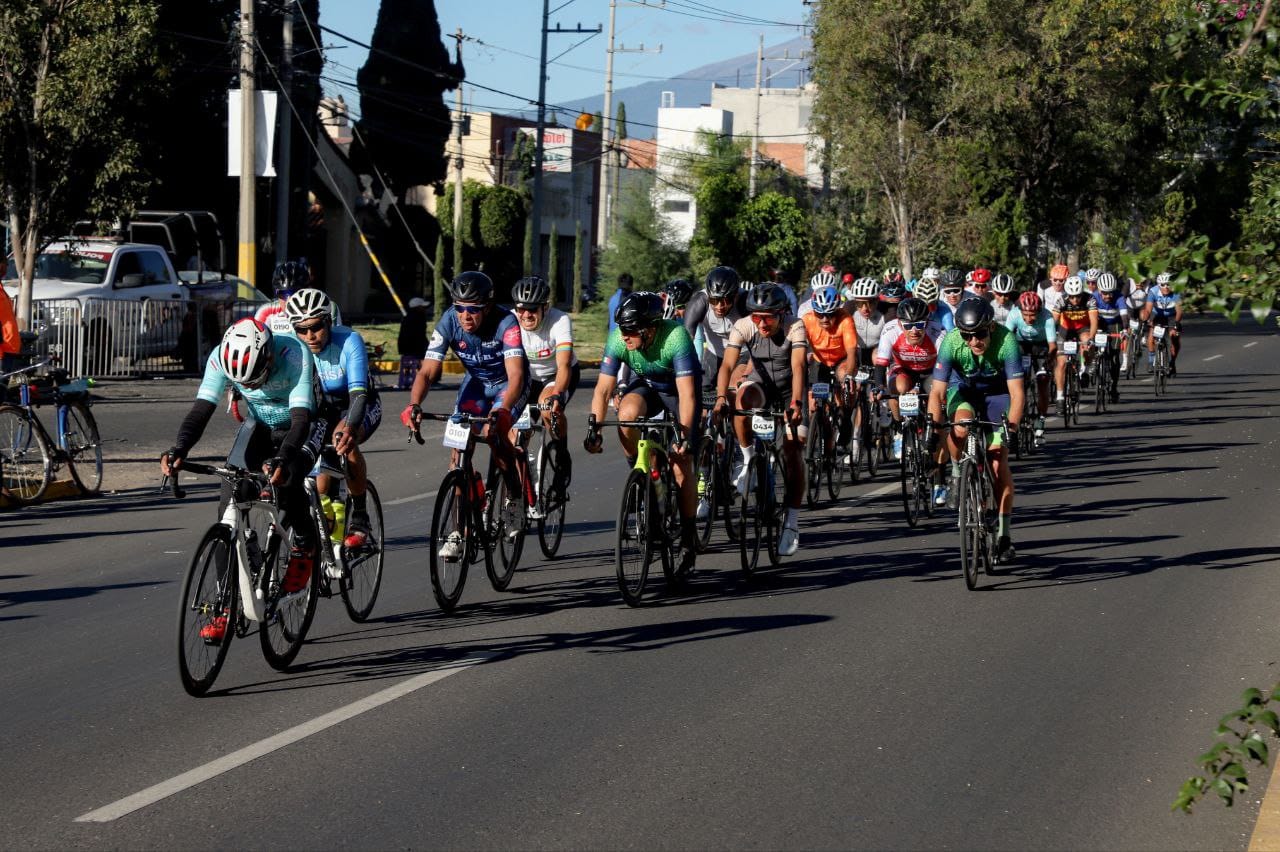 Con gran participación se realizó la Carrera Ciclista san Andrés Cholula 2023