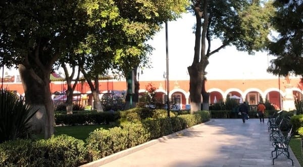 Para recobrar San Pedro Cholula se debe decir no a chapulines: Sandra Romano