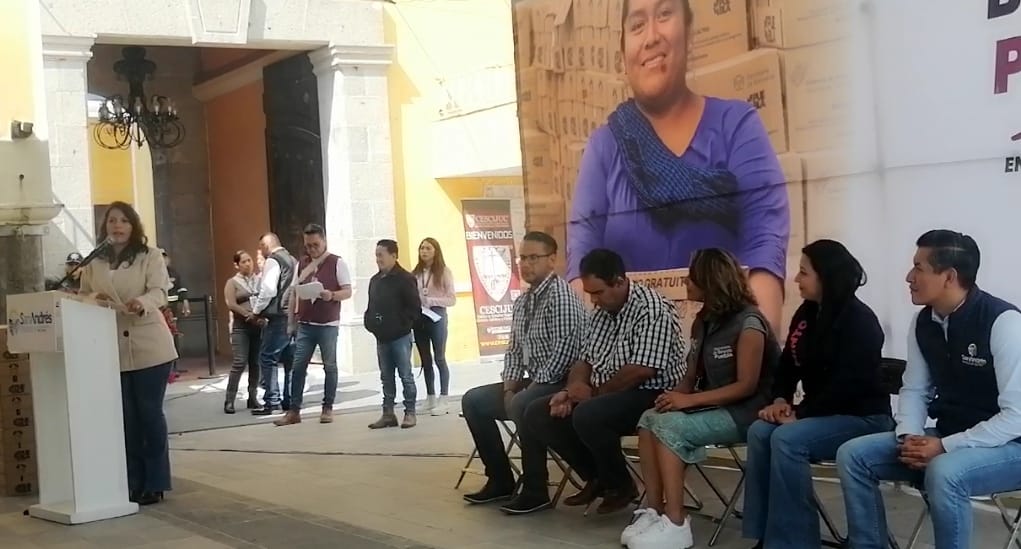San Andrés Cholula y Gobierno estatal benefician a mil familias con productos lácteos