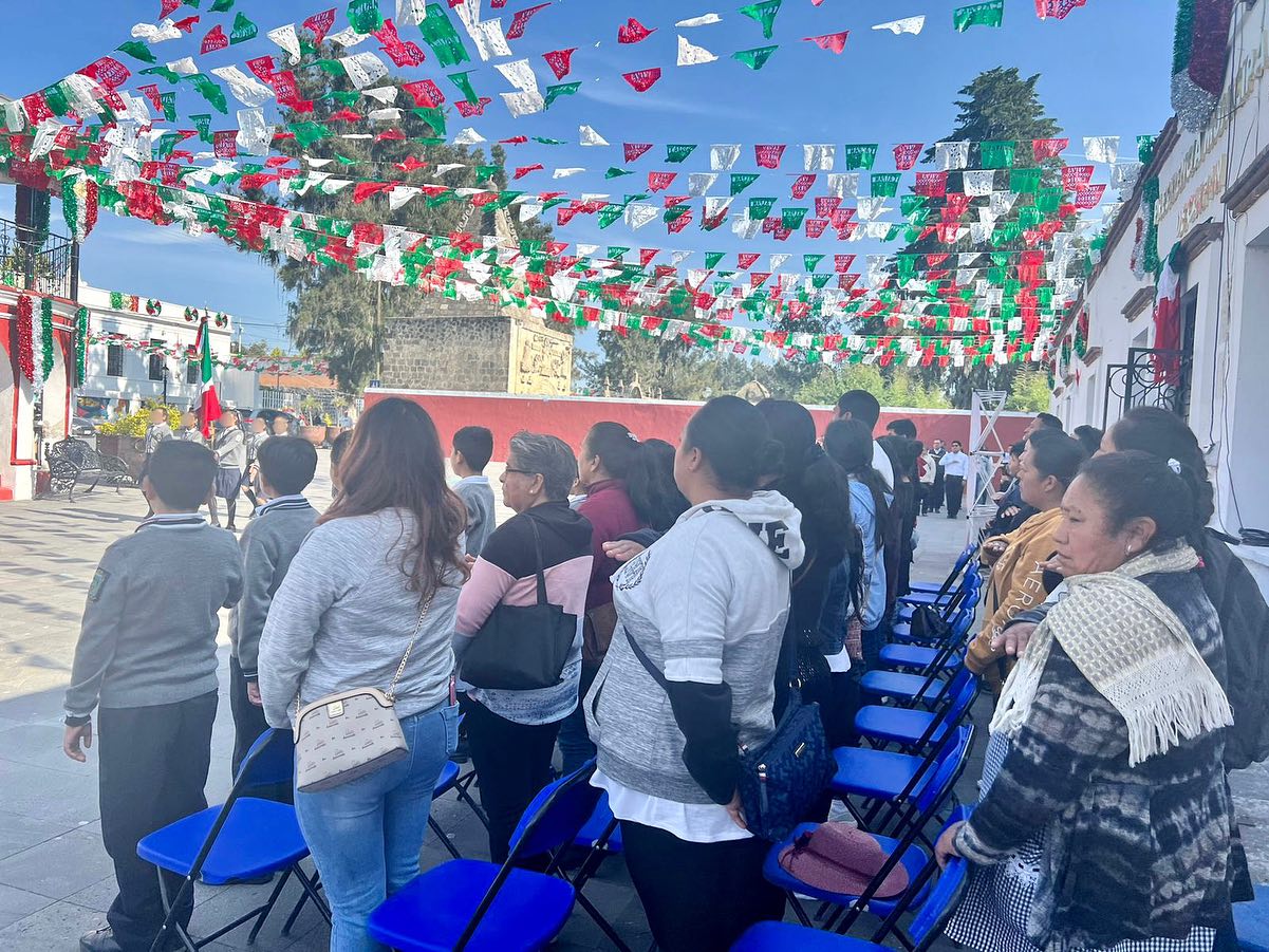 Fernando Castellanos encabeza ceremonia cívica por el 258 aniversario del natalicio de José María Morelos y Pavón