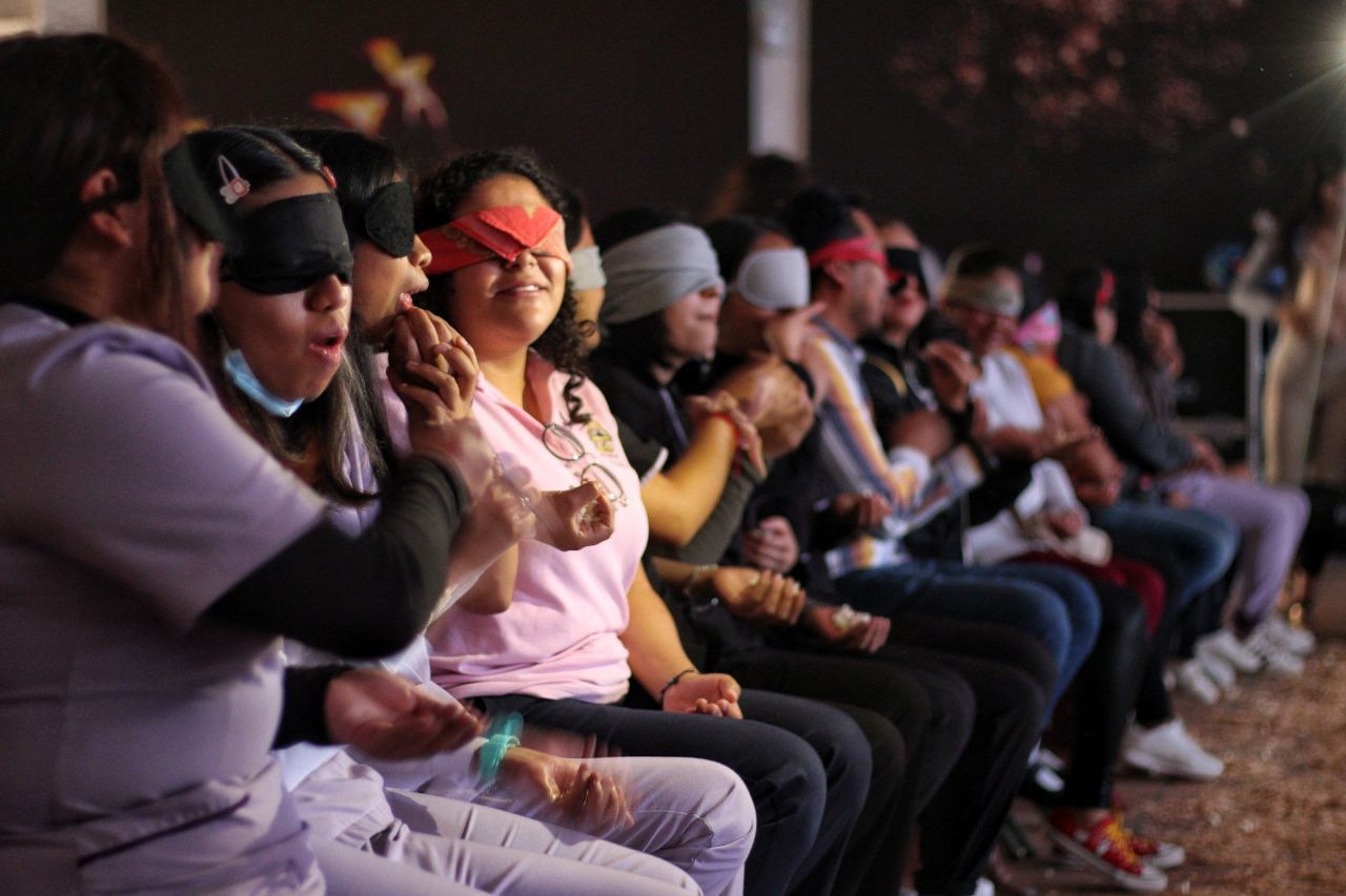 DIF de San Andrés Cholula presenta la obra de teatro sensorial “La Casa de los Deseos”