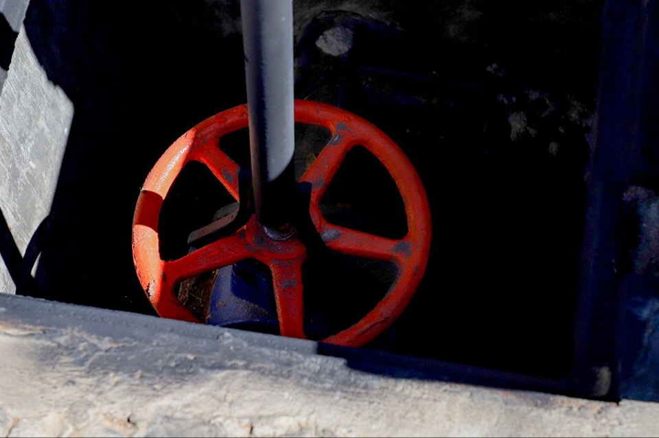 Ampliación de red hidráulica benefician a más de mil habitantes de Acatepec 