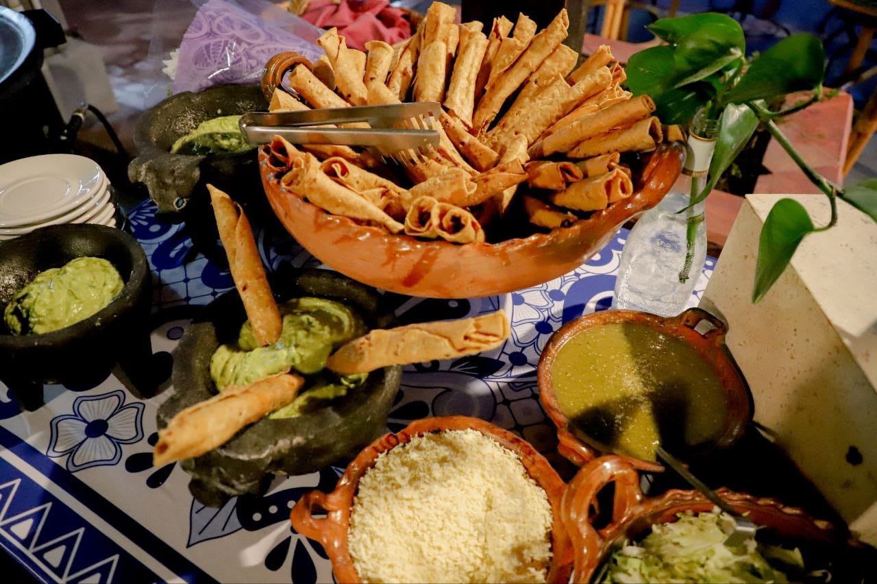 Presenta Ayuntamiento de San Andrés Cholula, La Ruta la Magia de las Fiestas Patrias