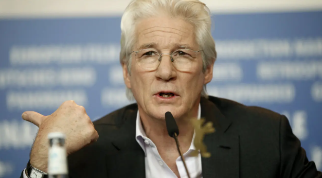 Richard Gere alza la voz contra la política estadounidense: críticas directas a Donald Trump sobre la politica actual 