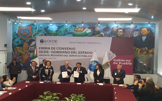 Gobierno estatal firma convenio con la OCDE