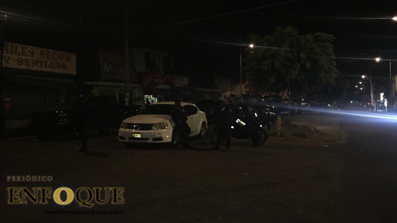 Realizan mega operativo en el Mercado Morelos, buscaban armas y drogas