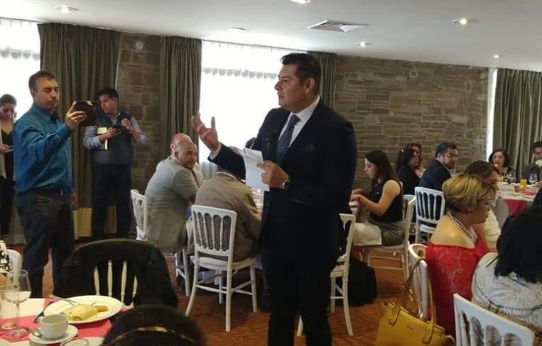 Alejandro Armenta se deslinda del presunto narcomenudista “El Grillo”