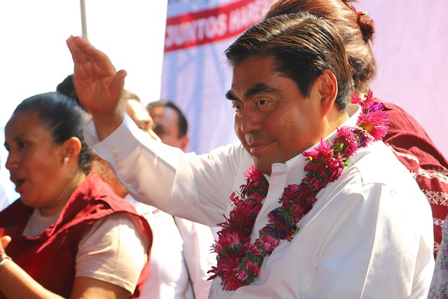 Hombres y mujeres de la Mixteca formarán parte de mi gobierno: Miguel Barbosa 