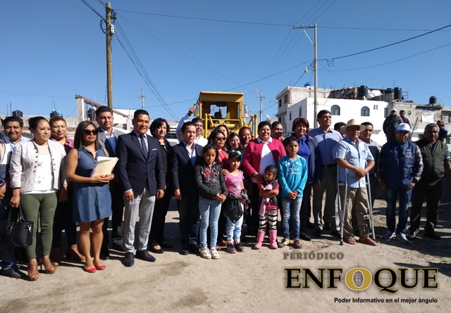 Inicia Karina Pérez construcción de radial a San Bernardino Tlaxcalancingo