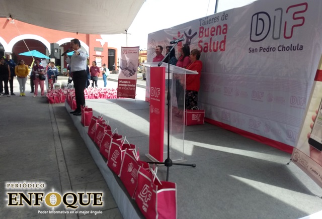 Realizan tercera entrega de apoyos alimentarios a madres de San Pedro Cholula 