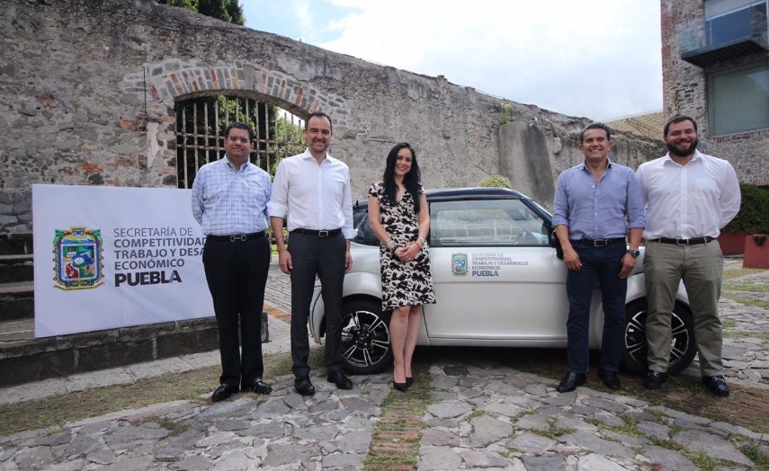 SECOTRADE adquiere primer auto eléctrico ensamblado en Puebla para labores utilitarias (Video)