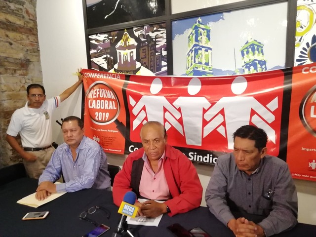 Trabajadores sindicalizados conforman la Coordinación Sindical Poblana