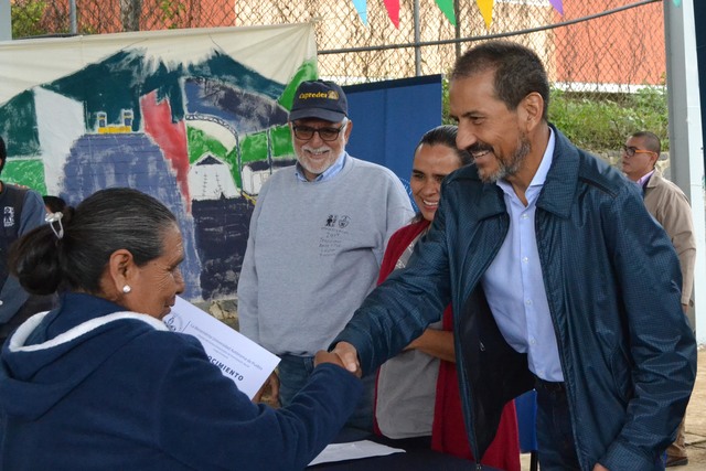 BUAP concluye programa de alfabetización 2019; se vieron beneficiados 4 mil personas 