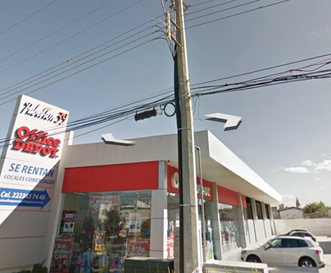 Sujetos armados asaltan el Office Depot