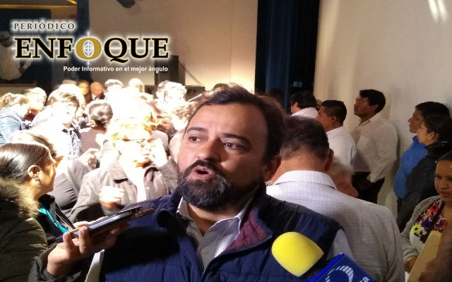 Segom admite presencia de ambulantes semifijos en Centro Histórico