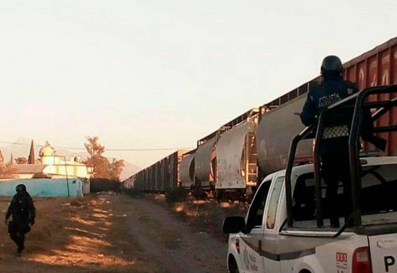 Elementos de seguridad evitan robo de tren en Cañada Morelos