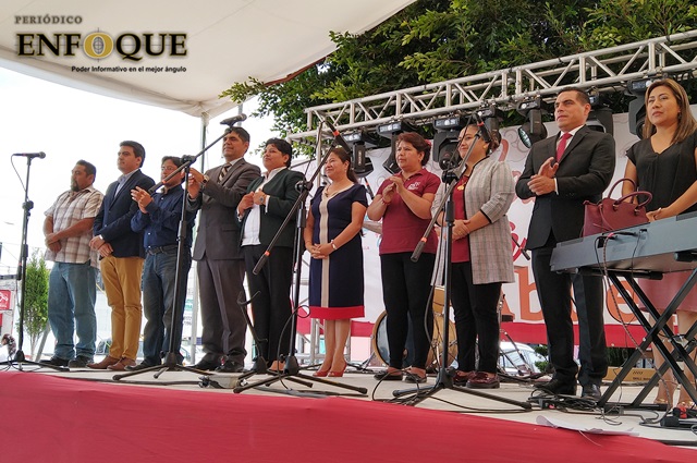 Convive Karina Pérez Popoca con más tres mil abuelitos y abuelitas de San Andrés Cholula 