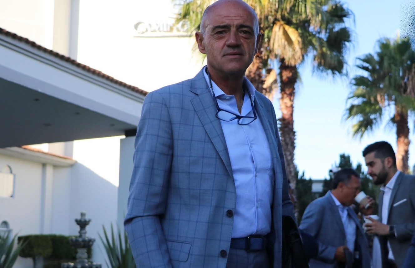 En redes ya piden la salida del Chelís del Puebla 