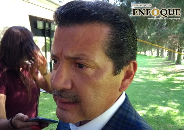 Antes de su primer informe Arriaga promete inicio de construcción de guardería municipal 