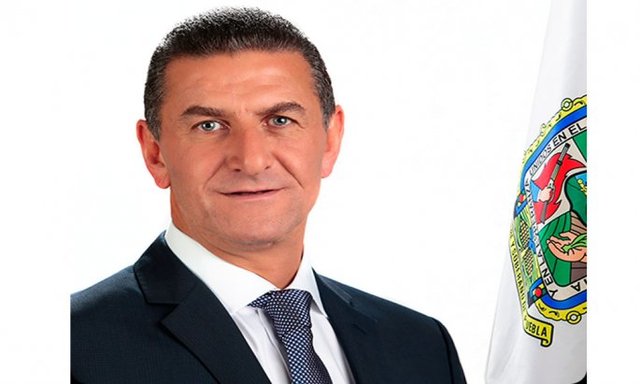 Renuncia Salomón Kuri Contreras como secretario de Administración 