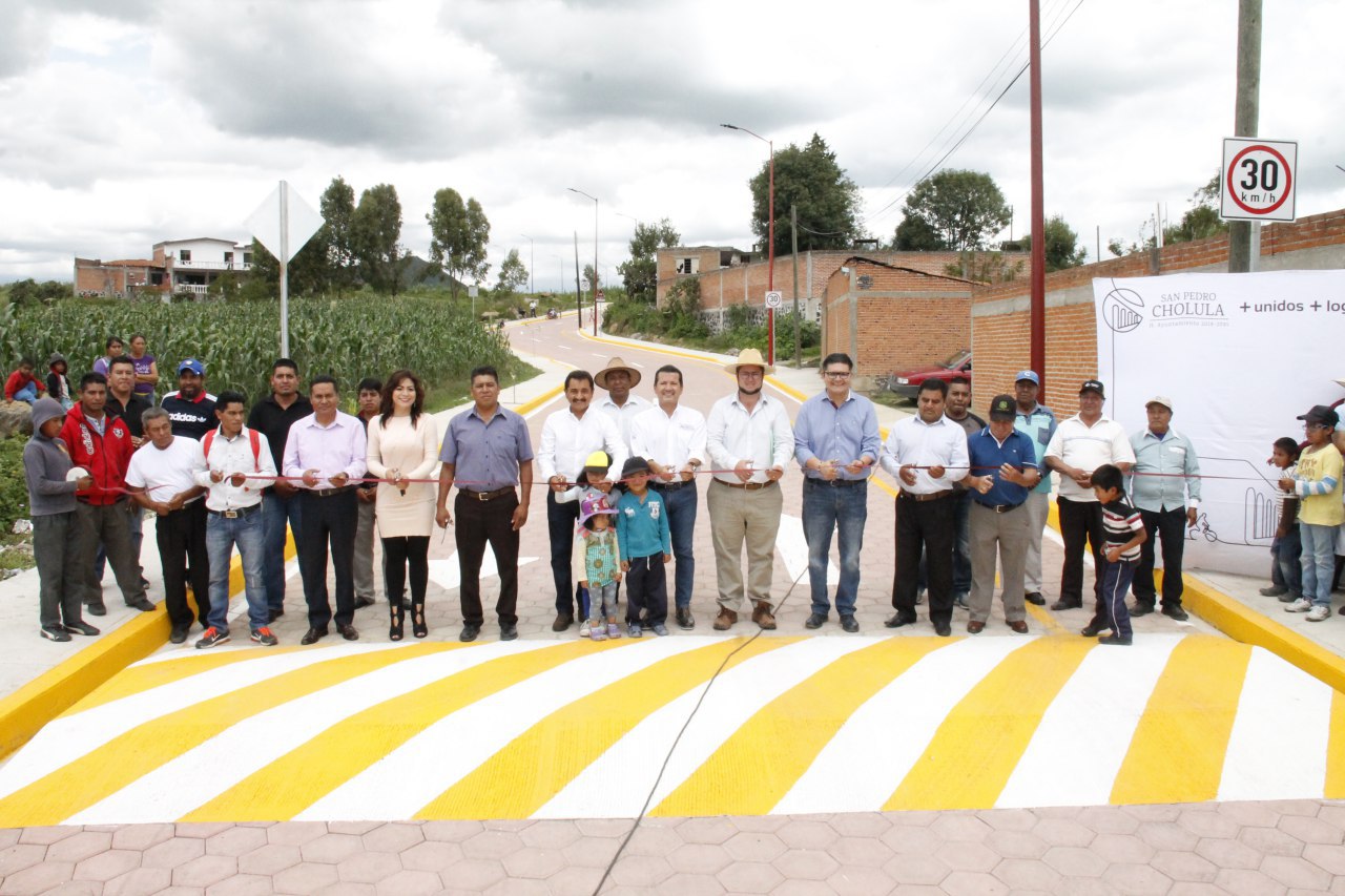 Invierte gobierno de San Pedro Cholula en infraestructura urbana para juntas auxiliares